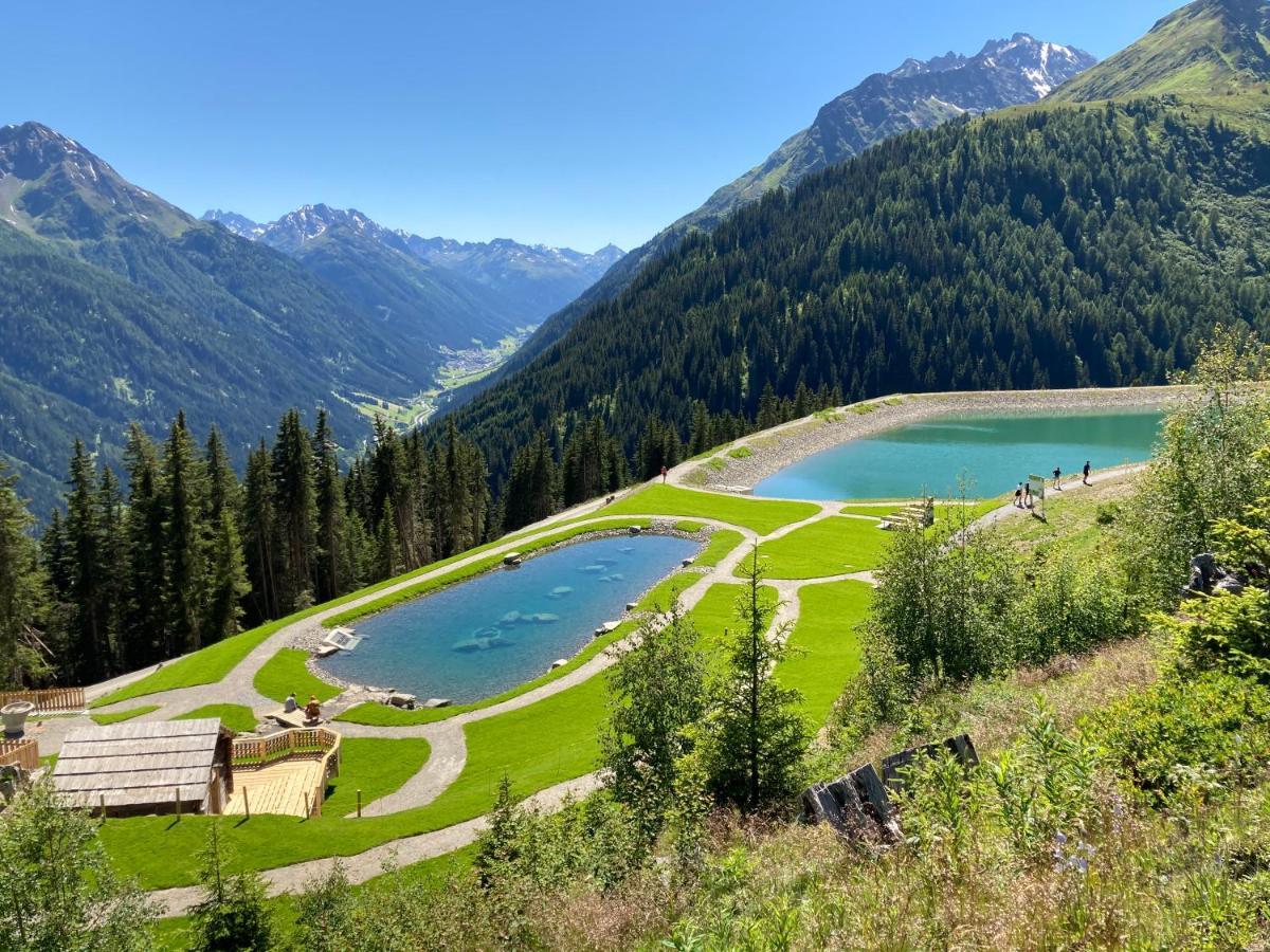 Hotel Apart Garni Dorfblick Kappl  Zewnętrze zdjęcie