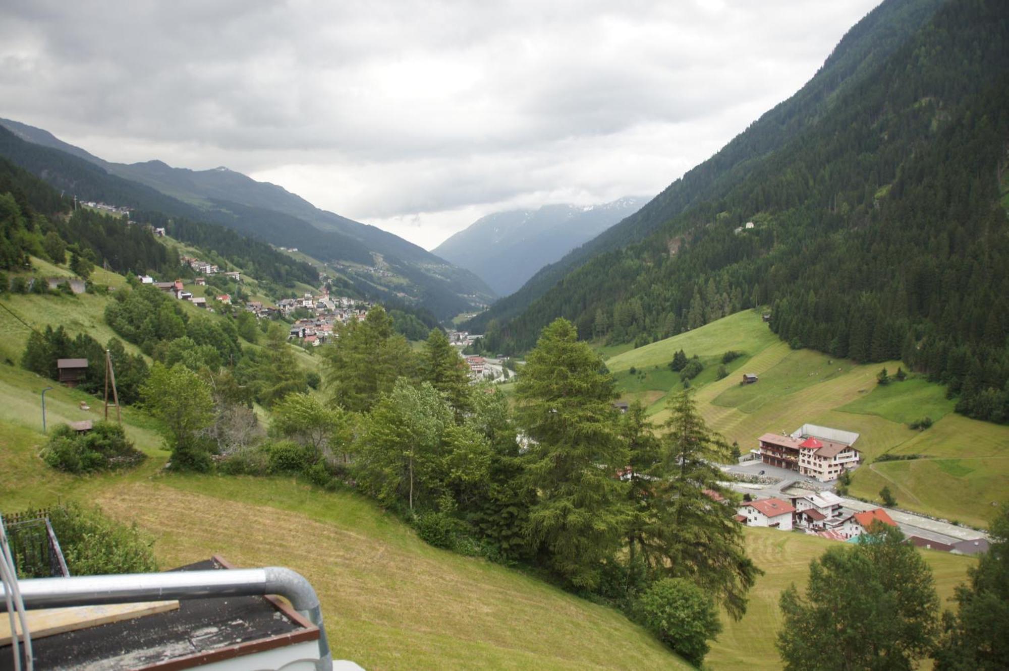 Hotel Apart Garni Dorfblick Kappl  Zewnętrze zdjęcie