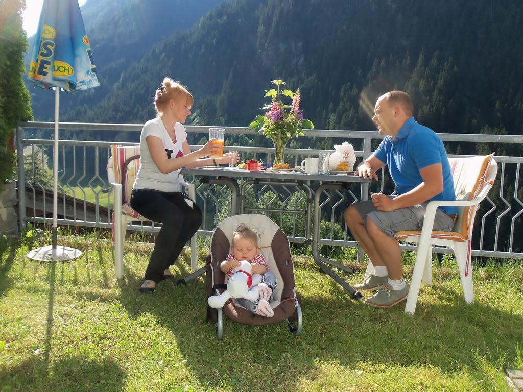 Hotel Apart Garni Dorfblick Kappl  Zewnętrze zdjęcie