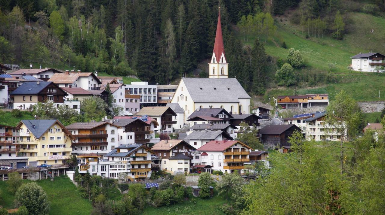 Hotel Apart Garni Dorfblick Kappl  Zewnętrze zdjęcie